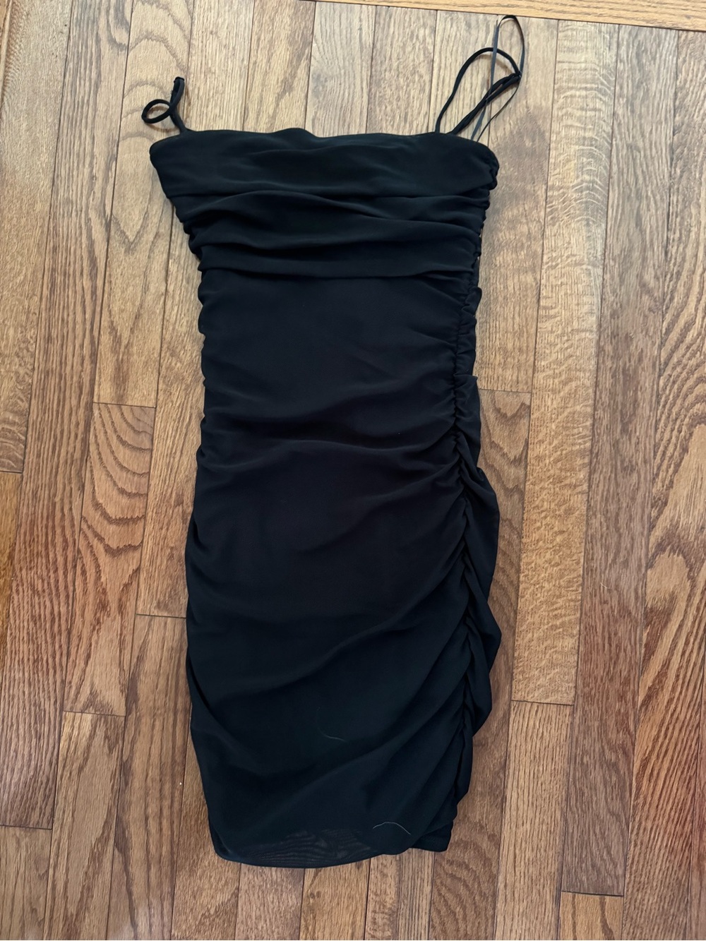 Garage Classic Black Ruched Bodycon Dress - XS